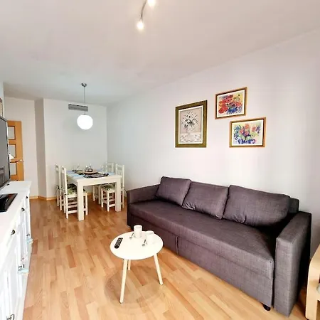 Alcantara Tower 2 Bedrooms *