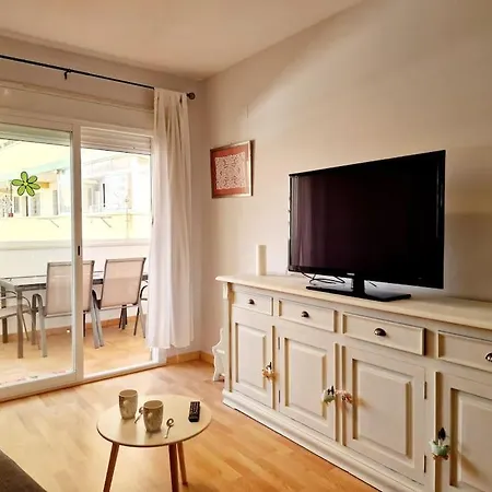 Lejlighed Alcantara Tower 2 Bedrooms
