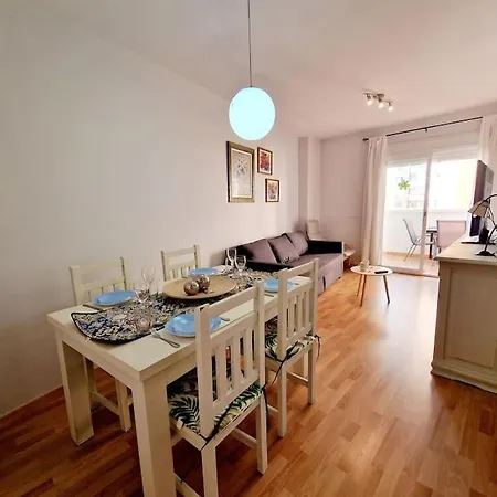 Alcantara Tower 2 Bedrooms Lejlighed *