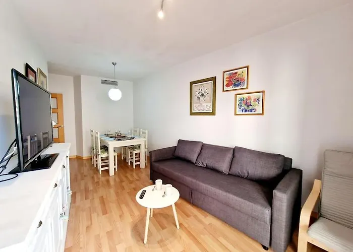 Alcantara Tower 2 Bedrooms *