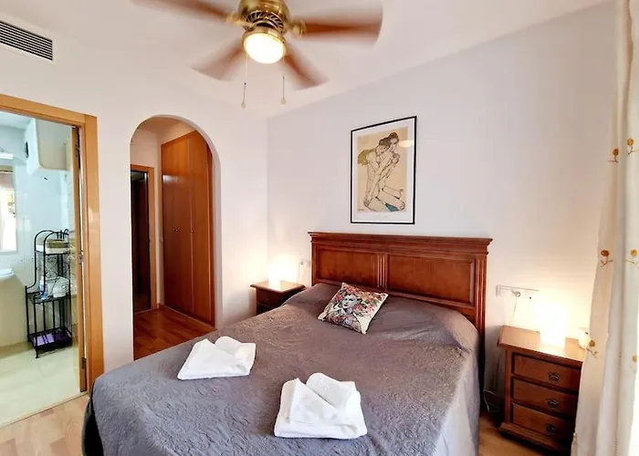 Alcantara Tower 2 Bedrooms *