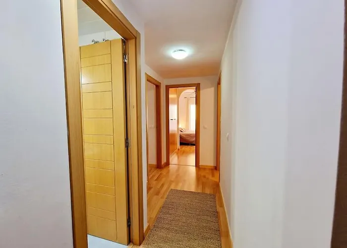 Alcantara Tower 2 Bedrooms Appartamento *